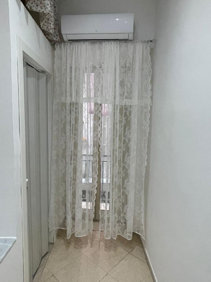 B&B Nonna Concettina Napels Buitenkant foto